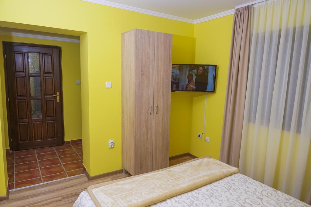 Villa Amfora Palić Esterno foto